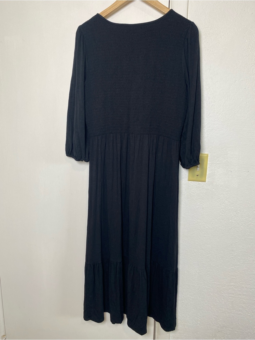 J.Jill Tiered Flounced-Hem Midi Dress Medium Black Minimalist Quiet Luxury - Picture 4 of 8